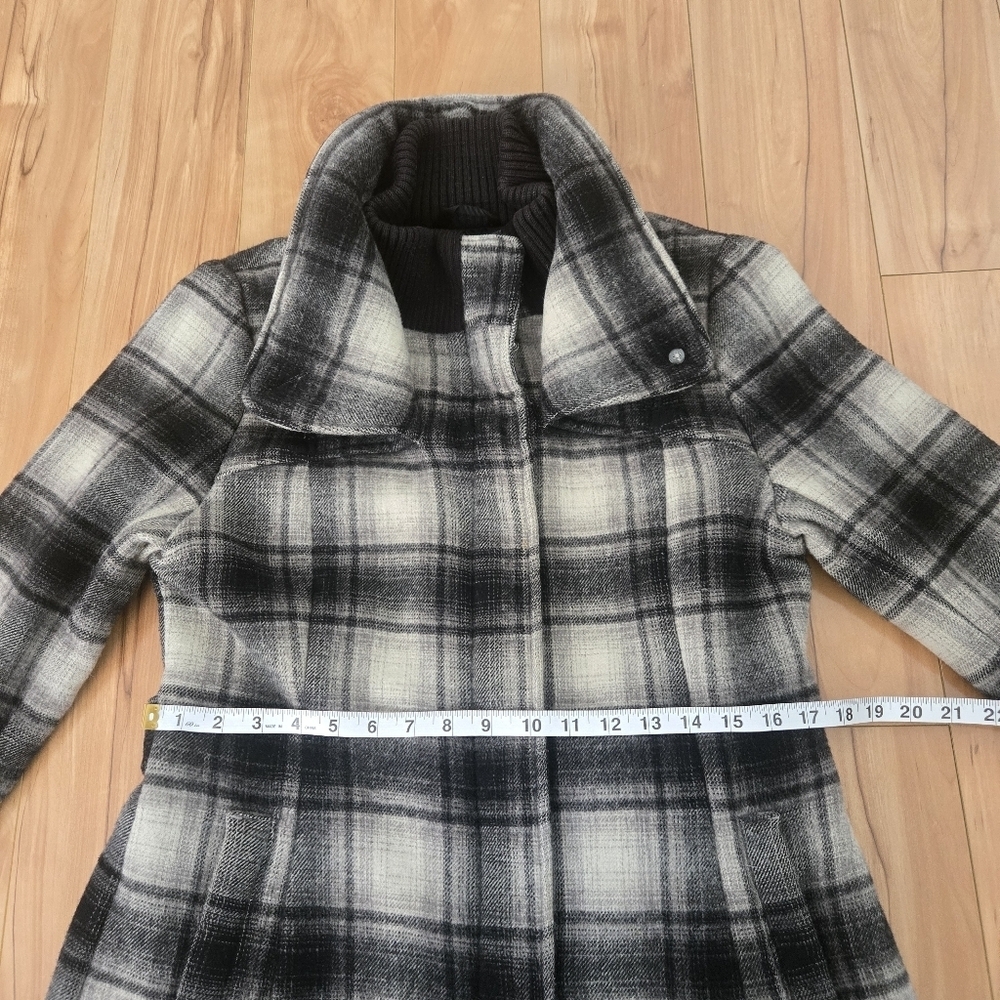 The North Face Plaid Zip Up Wool Coat Size Medium - Picture 12 of 14